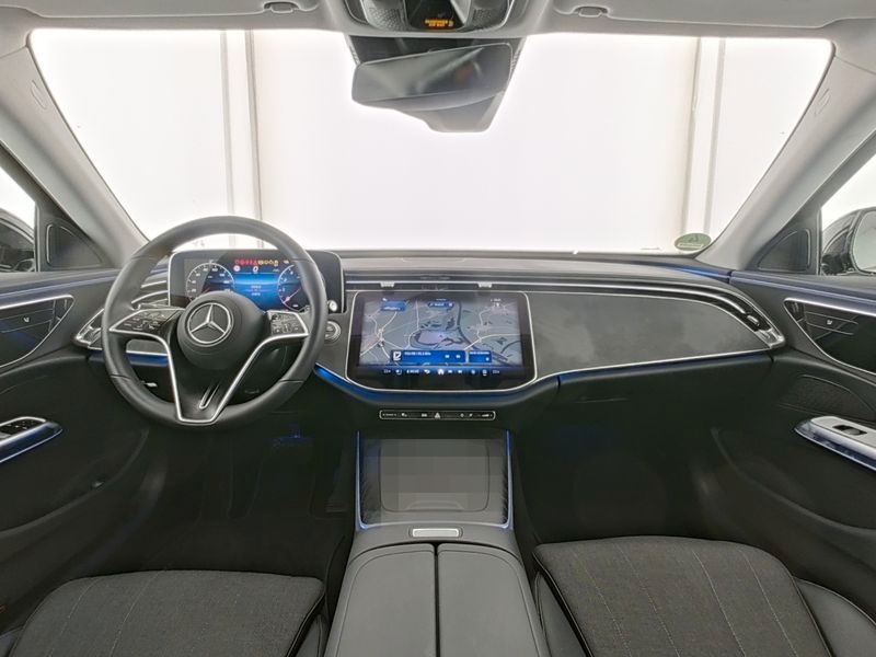 Mercedes-Benz E 200 AVANTGARDE+TOTW+AMBIENTE+DISTRONIC+KAM+LED foto 7