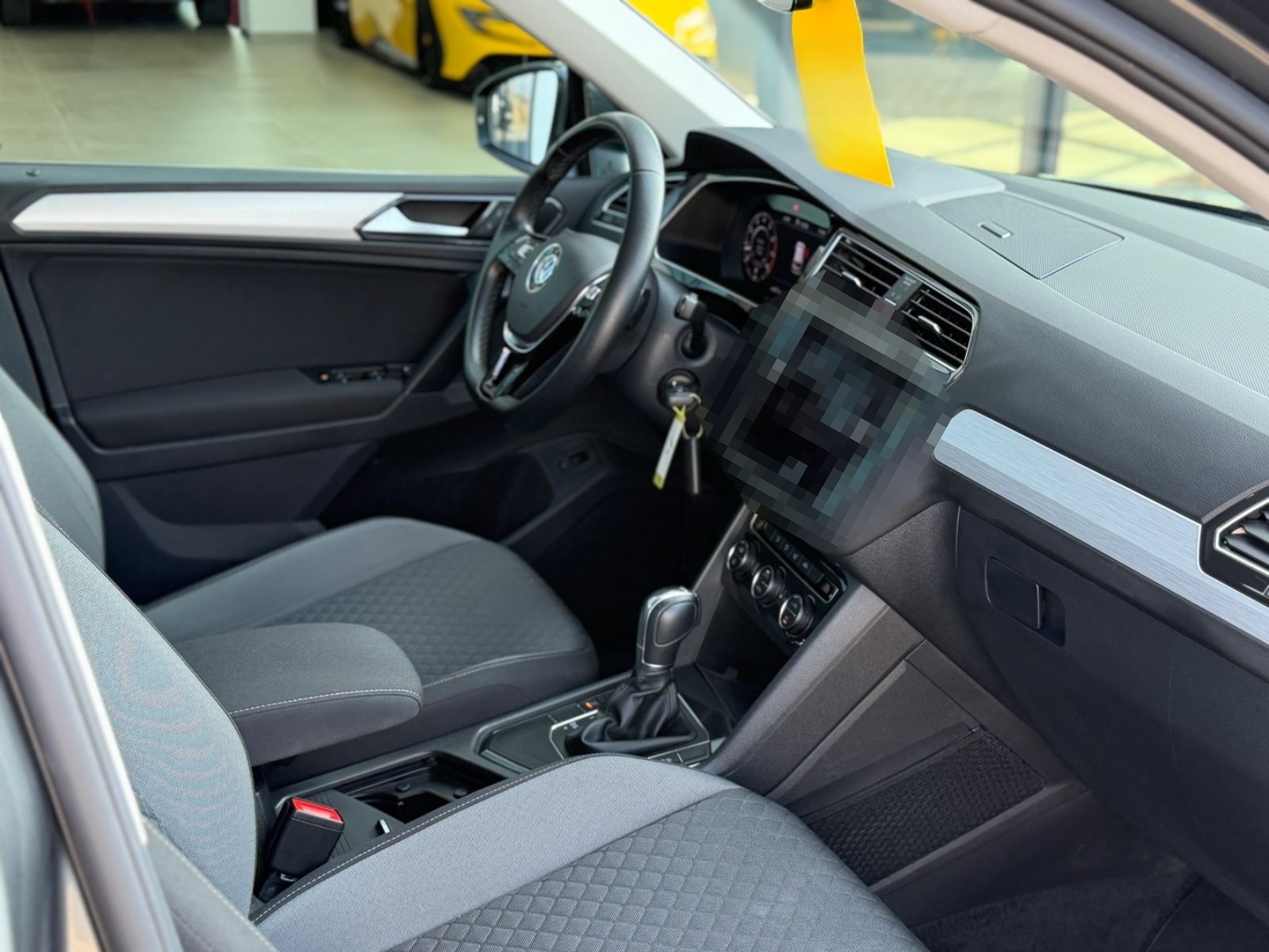 Volkswagen Tiguan 1.4 TSI DSG Navi LED Dig. Cockpit foto 23