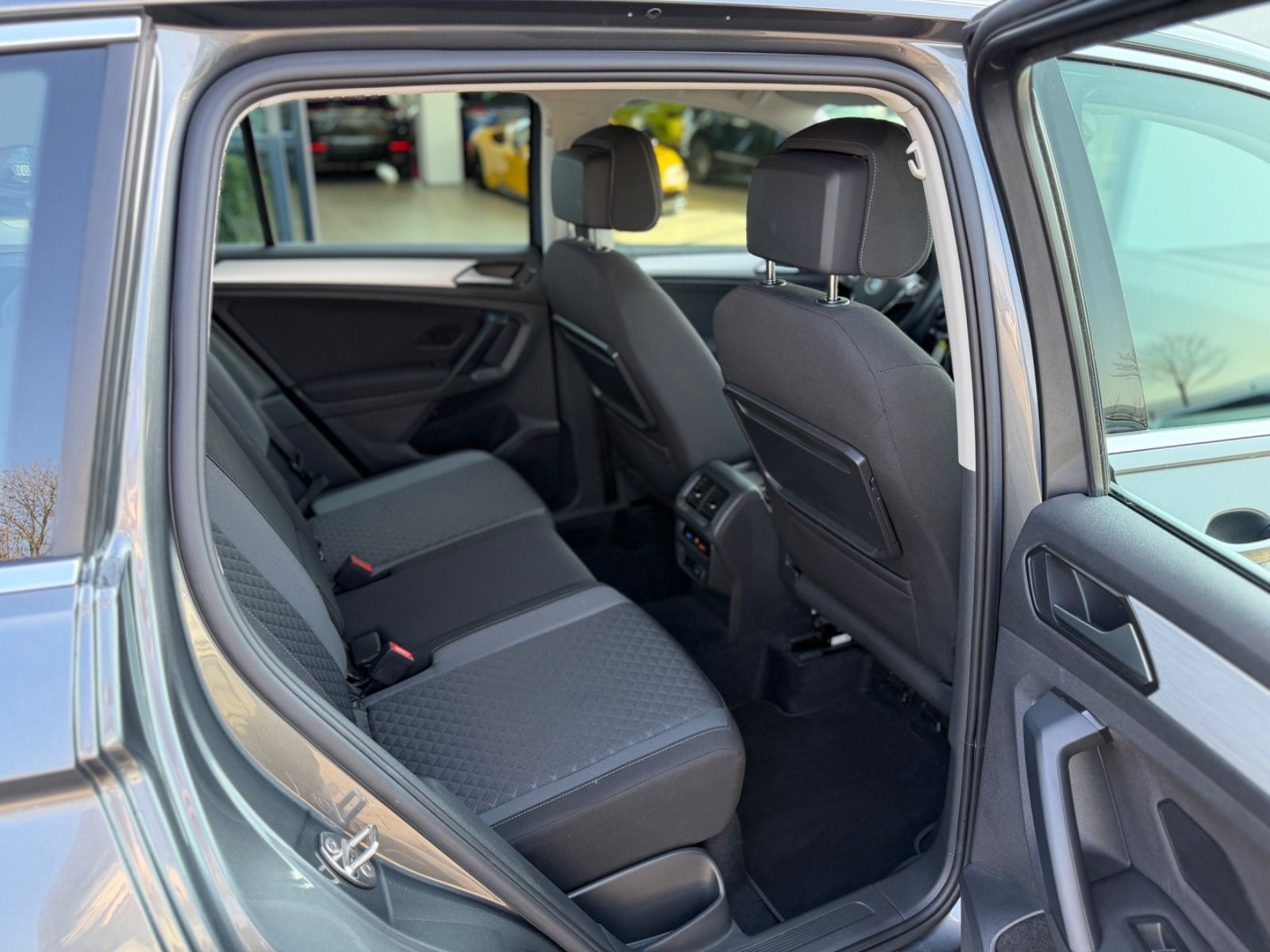 Volkswagen Tiguan 1.4 TSI DSG Navi LED Dig. Cockpit foto 24