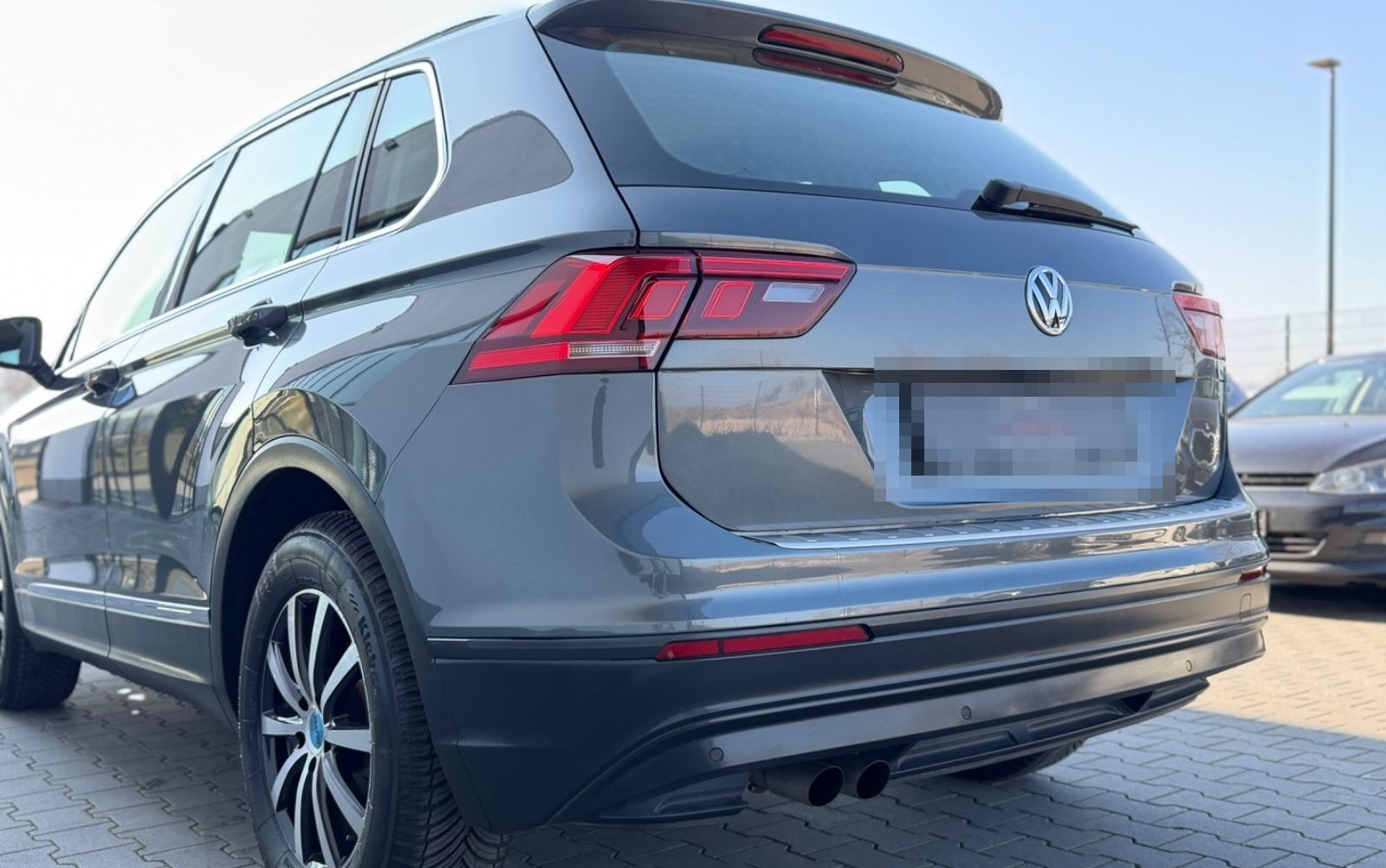 Volkswagen Tiguan 1.4 TSI DSG Navi LED Dig. Cockpit foto 7