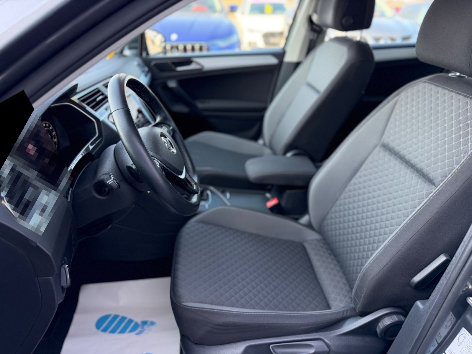 Volkswagen Tiguan 1.4 TSI DSG Navi LED Dig. Cockpit foto 9