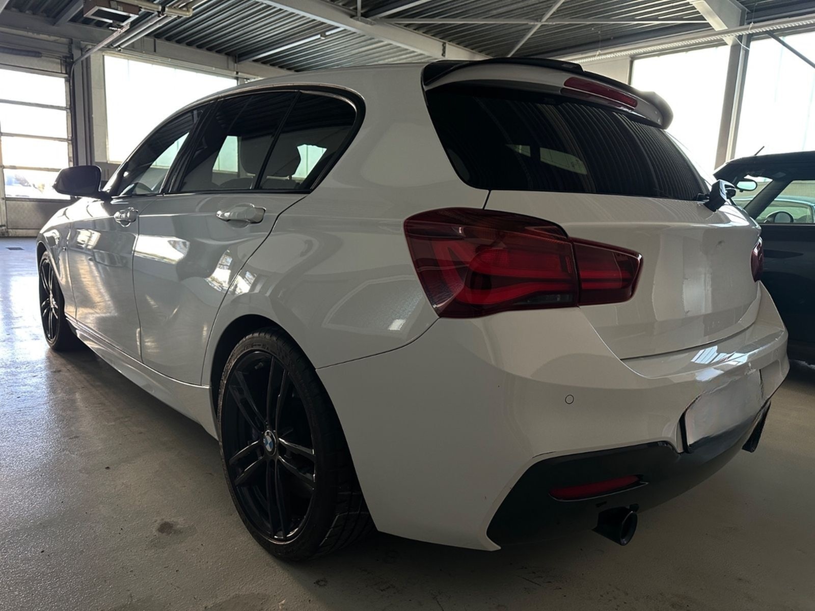 BMW M140 i Special Edition Harman/Kardon+Fernlichtas foto 9