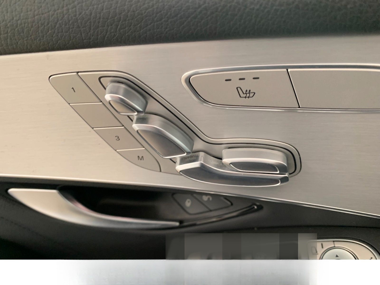 Mercedes-Benz GLC 300 e AMG Distronic|Kam|Virtual|Memory|Pano foto 15