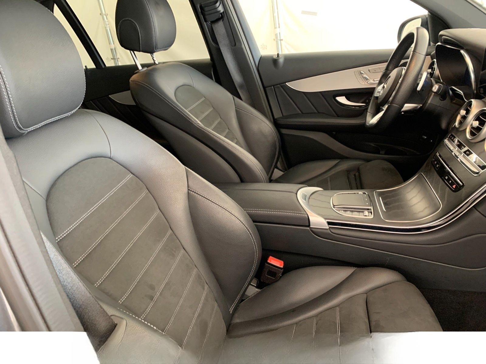 Mercedes-Benz GLC 300 e AMG Distronic|Kam|Virtual|Memory|Pano foto 3