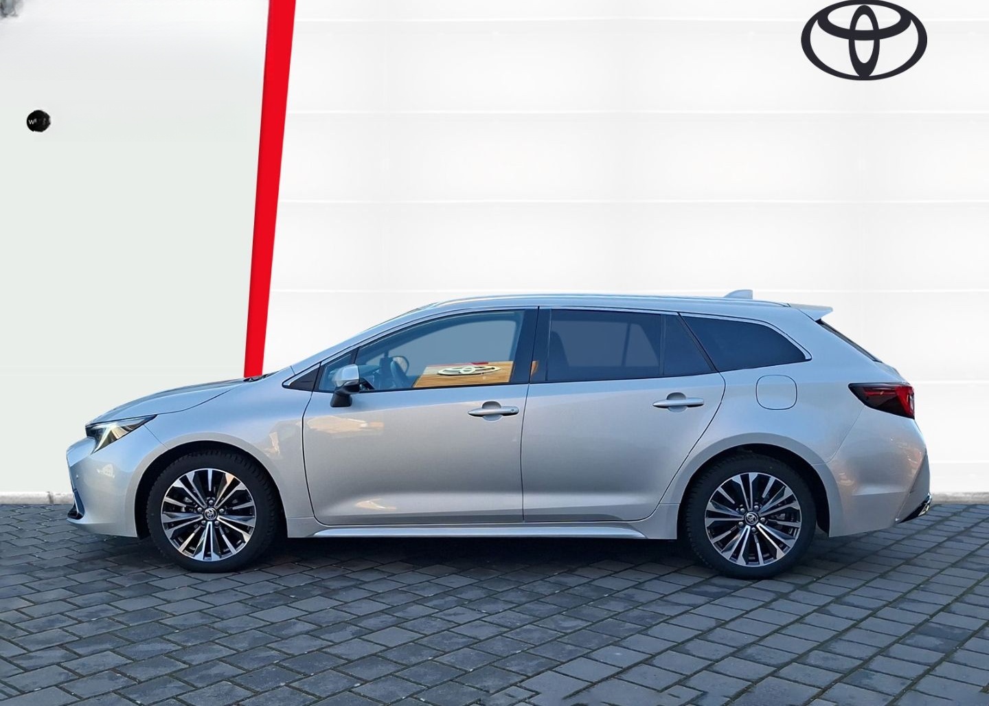 Toyota Corolla 1.8 Hybrid Touring Sports Team D +Navi + foto 5