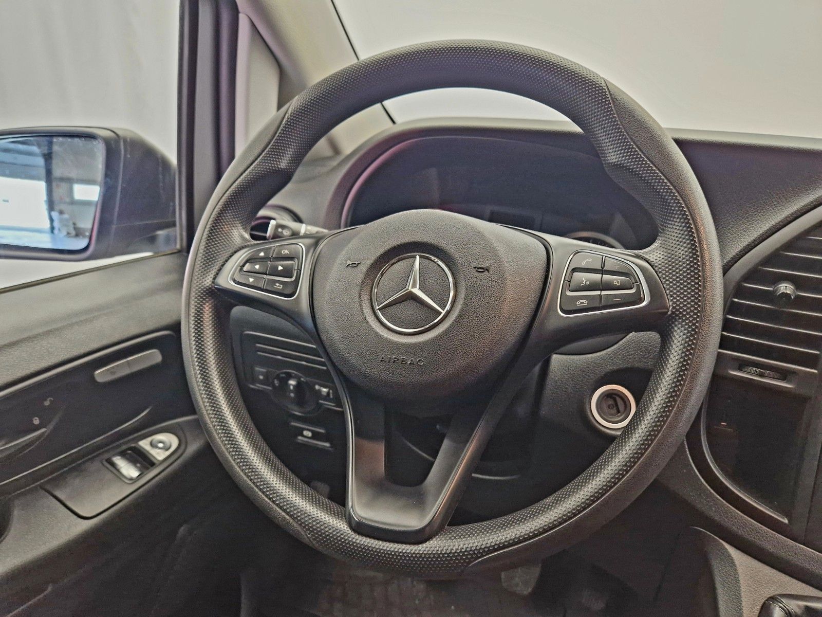 Mercedes-Benz Vito Kasten 111 CDI LANG *1.Hand, Regalausbau* foto 16