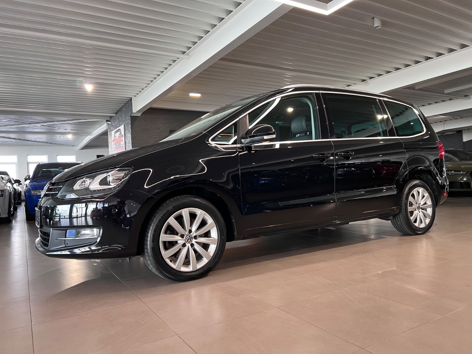 Volkswagen Sharan 2.0 TSI DSG Highline 1.HAND 7-Sitze NAVI foto 13