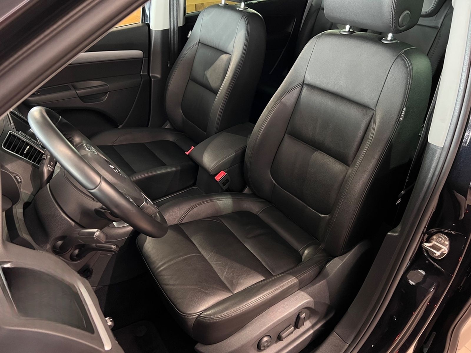Volkswagen Sharan 2.0 TSI DSG Highline 1.HAND 7-Sitze NAVI foto 26