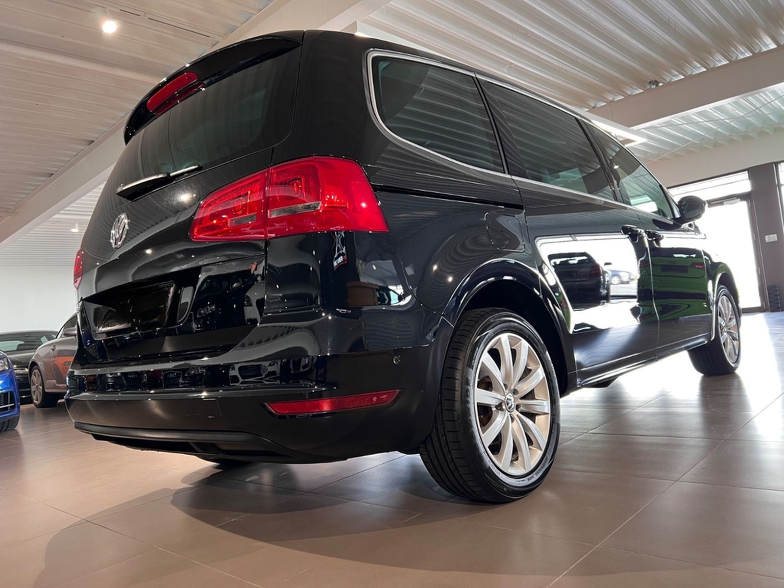 Volkswagen Sharan 2.0 TSI DSG Highline 1.HAND 7-Sitze NAVI foto 8