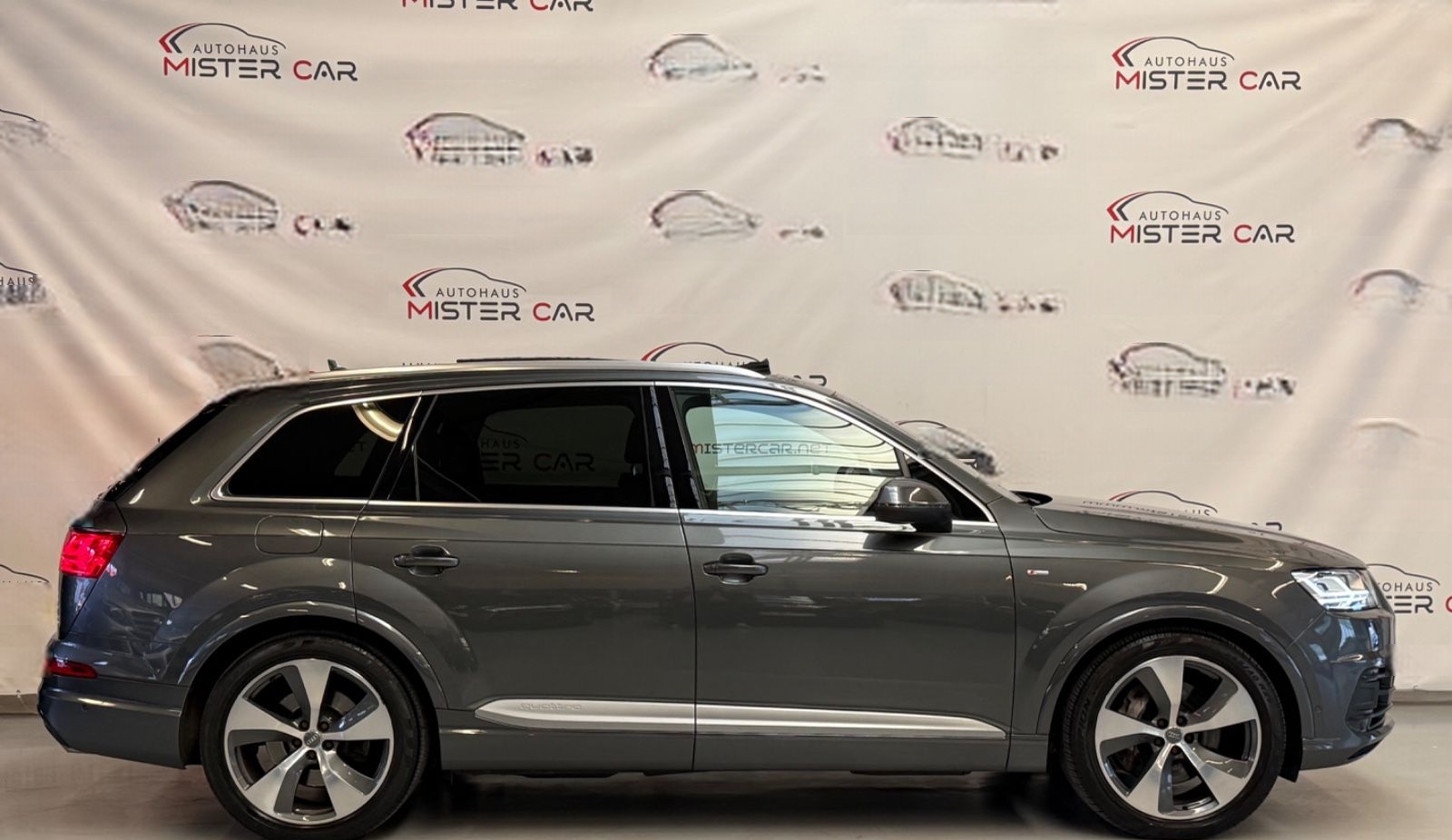 Audi Q7 3.0TDI quattro S LINE 7SITZ/VIRT/ACC/PANO/AHK foto 5