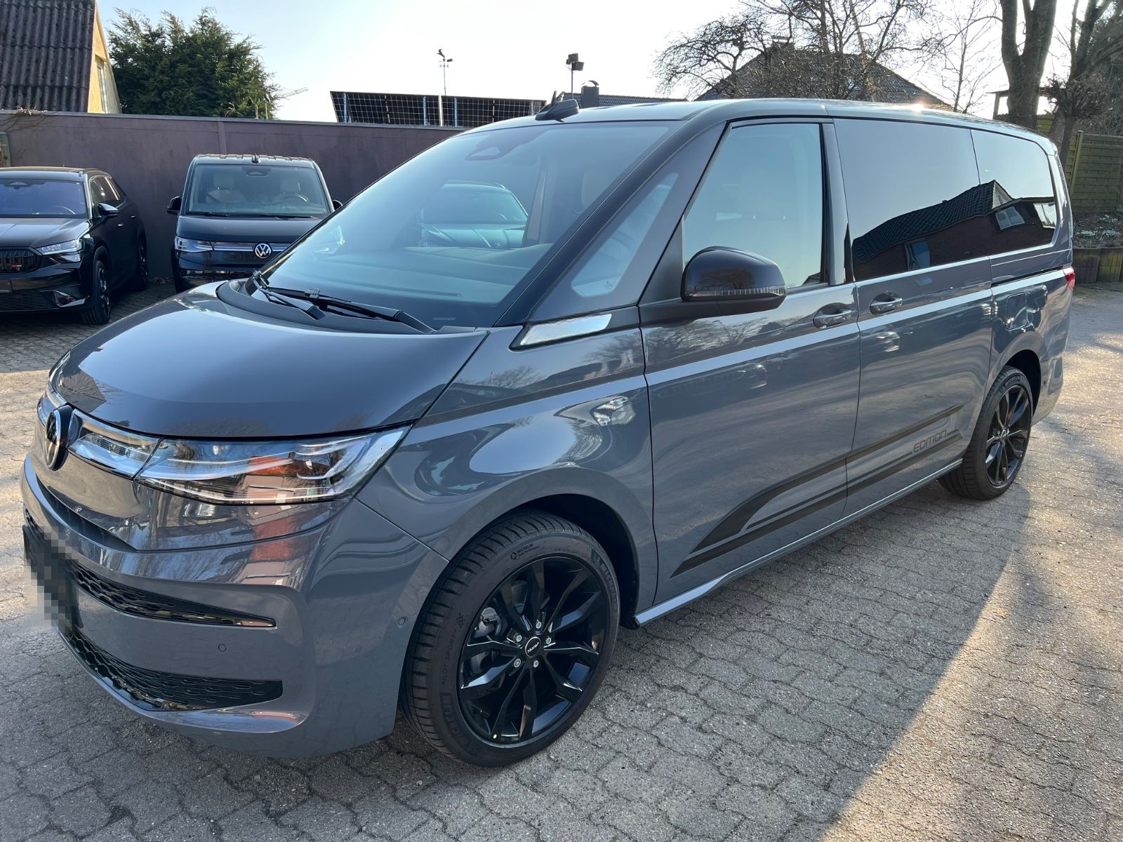 Volkswagen T7 Multivan 2,0 TDI Style / Edition IQ Kamera foto 7