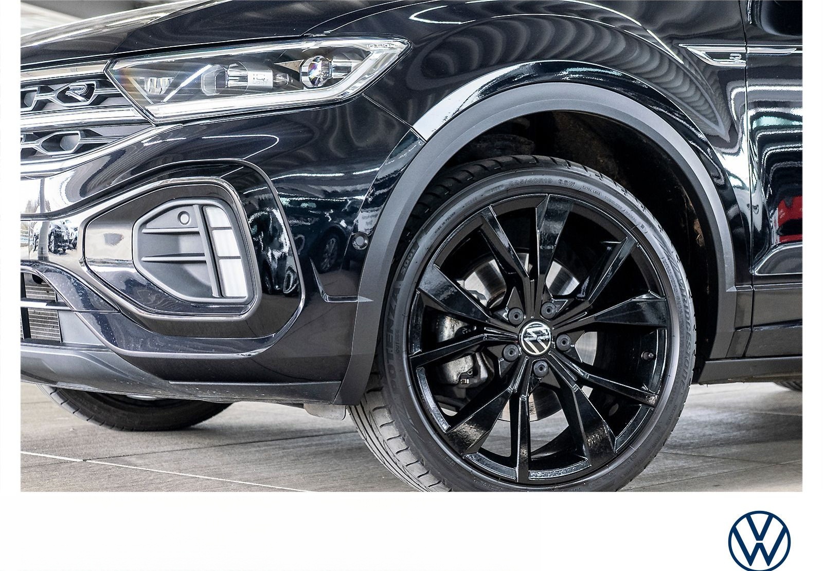 Volkswagen T-Roc R-Line 2.0 TSI DSG Navi Kamera Pano  ACC foto 15