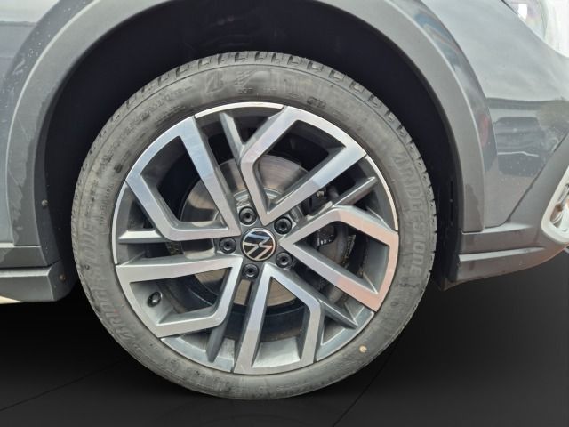 Volkswagen Golf VIII Variant 2.0 TDI DSG Alltrack 4Motion A foto 14