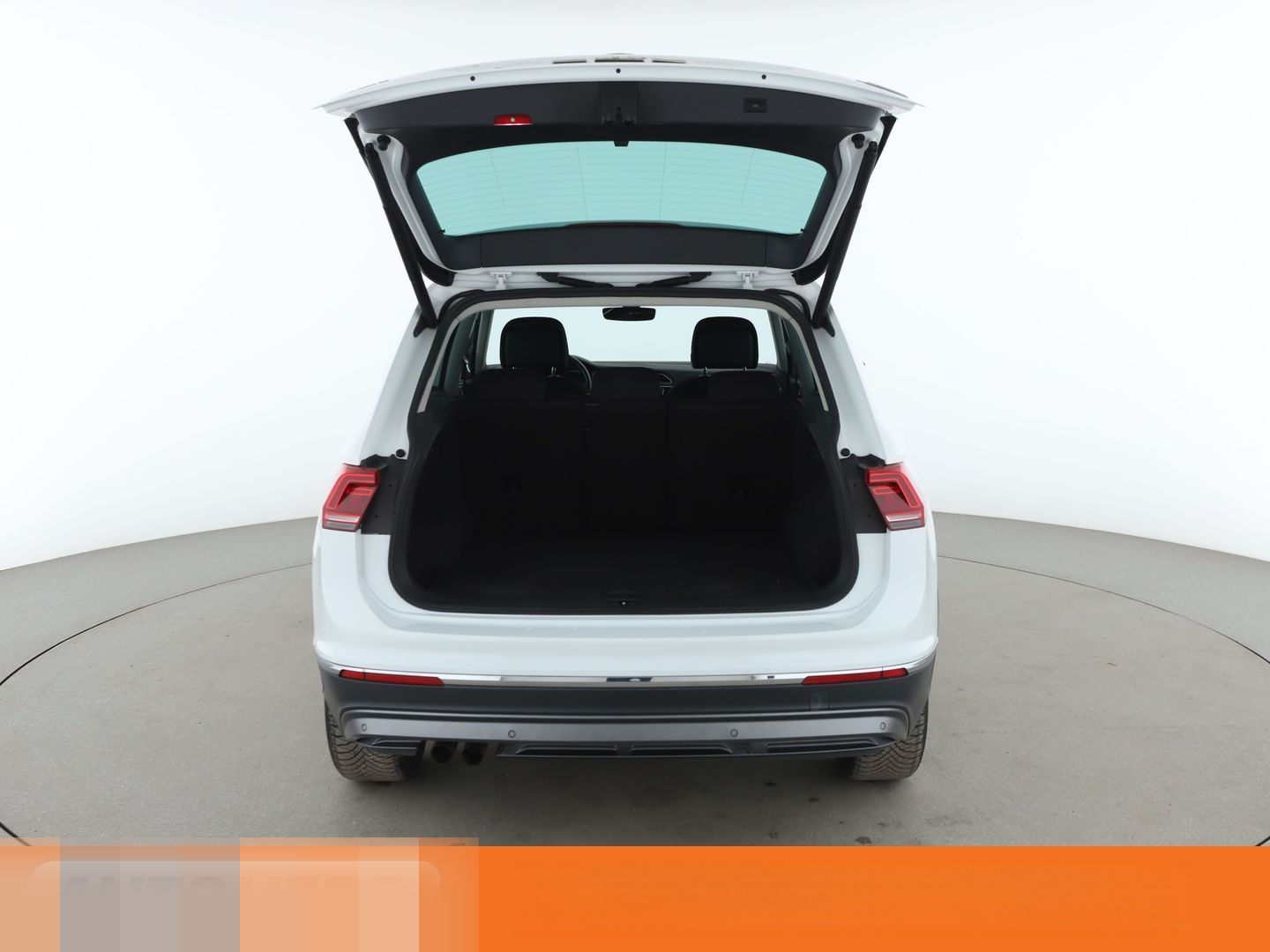 Volkswagen 2.0 TDI Highline 4Motion BlueMotion Aut.*NAV*ACC foto 17