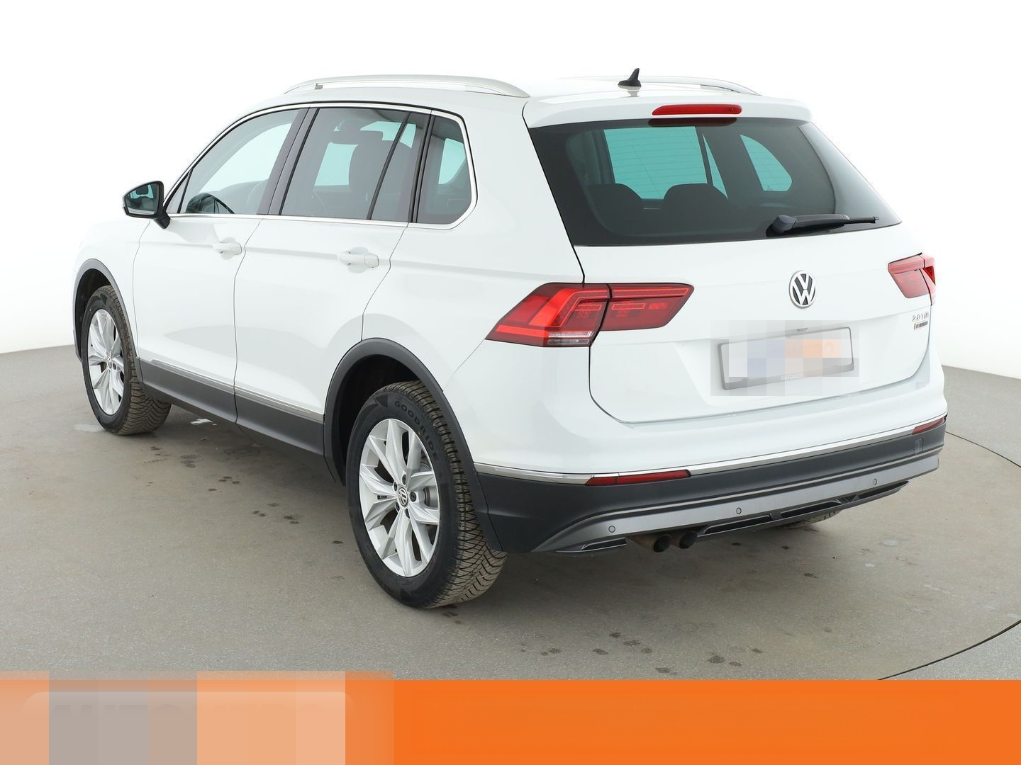 Volkswagen 2.0 TDI Highline 4Motion BlueMotion Aut.*NAV*ACC foto 4