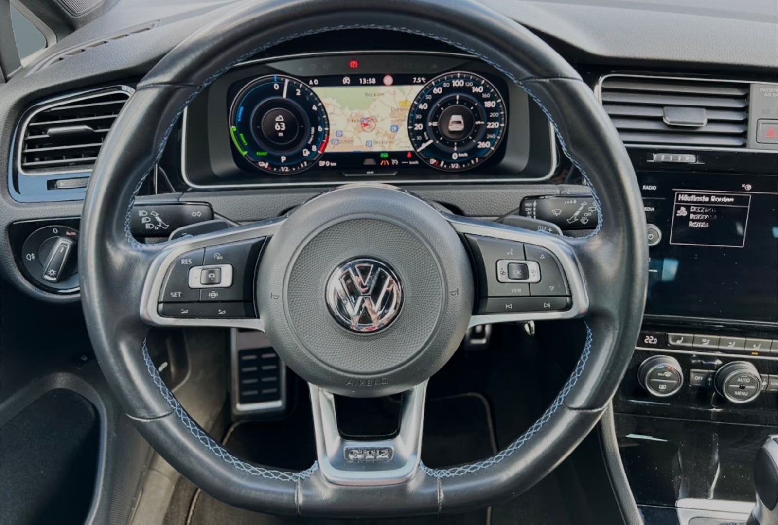 Volkswagen Golf VII Lim. GTE Start-Stopp*LED*NAVI*VIRTUAL* foto 7