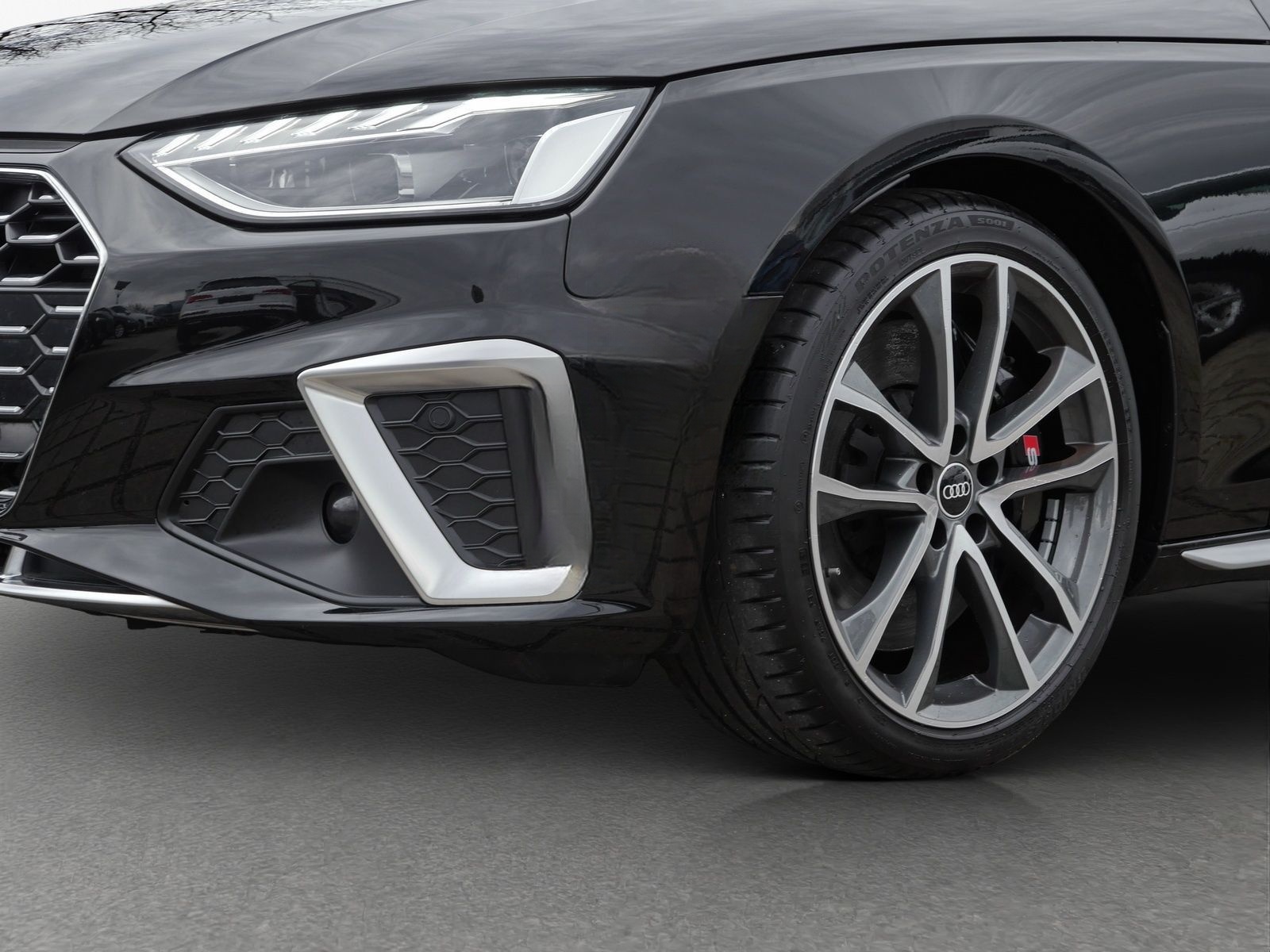 Audi S4 Avant 3.0 TDI quattro Business*LED*AHK*Navi foto 13