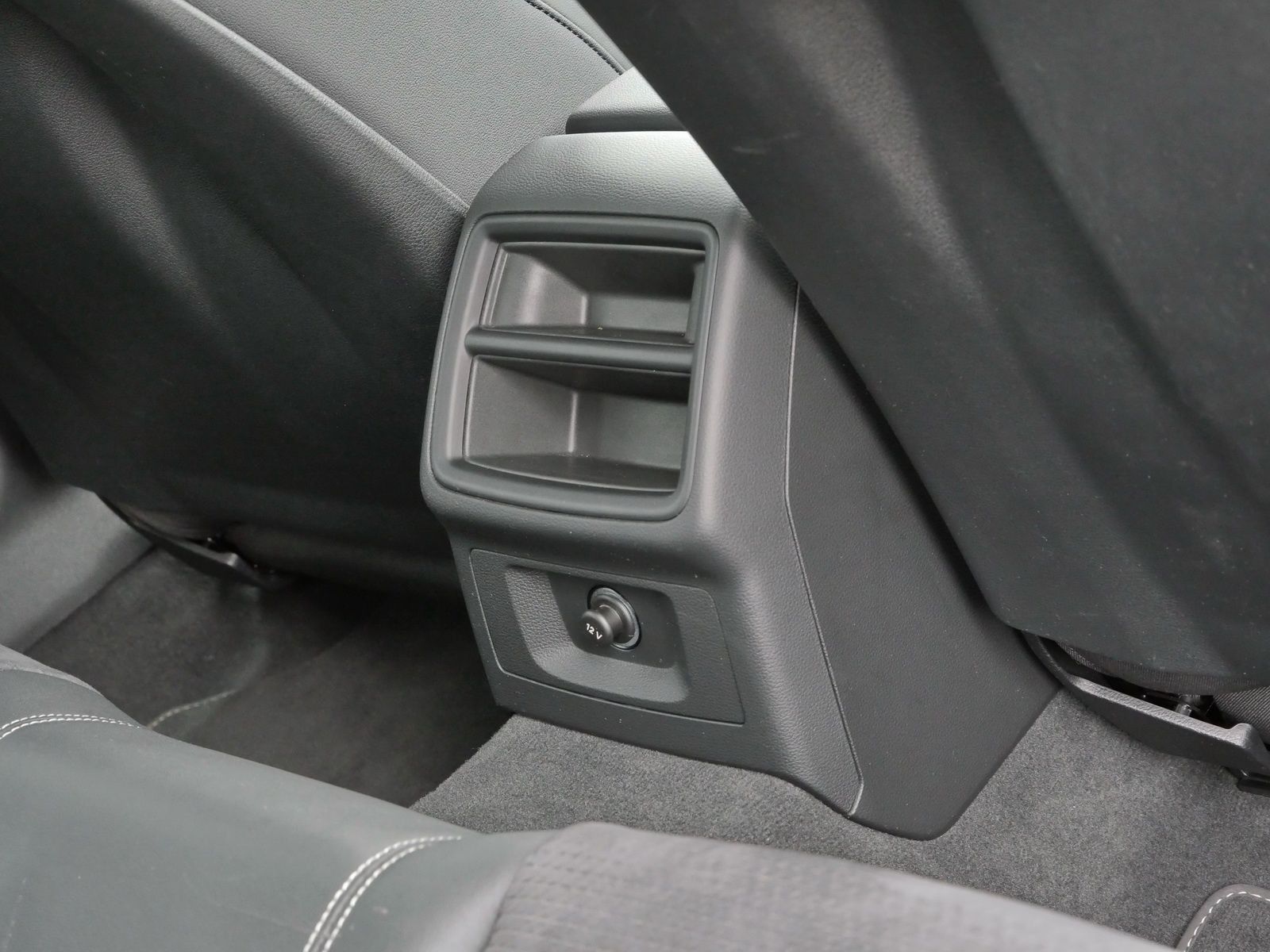 Audi S4 Avant 3.0 TDI quattro Business*LED*AHK*Navi foto 17