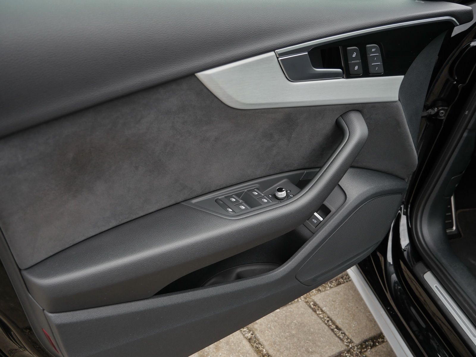 Audi S4 Avant 3.0 TDI quattro Business*LED*AHK*Navi foto 22