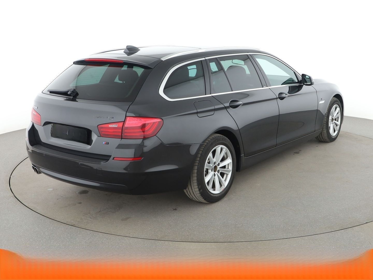 BMW 530d xDrive Aut.*NAVI*BI-XENON*HUD*TEMPO*PDC*SHZ foto 6