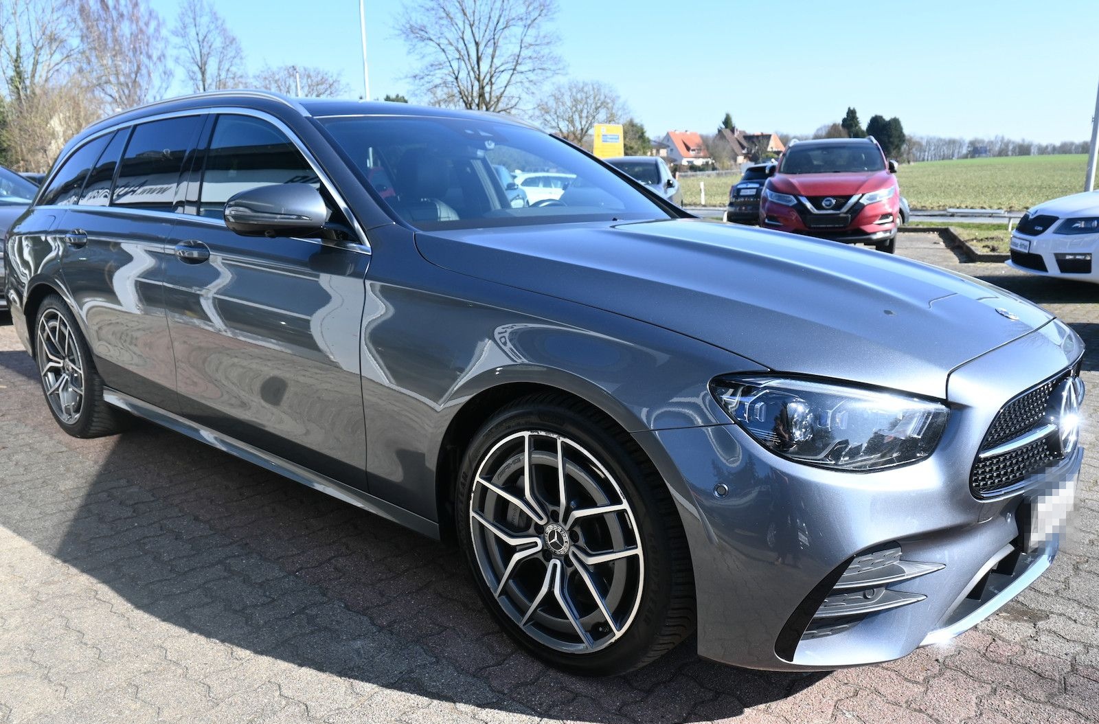 Mercedes-Benz E 400 dT 4M *AMG-Line* DSG Navi Pano 19Alu foto 13