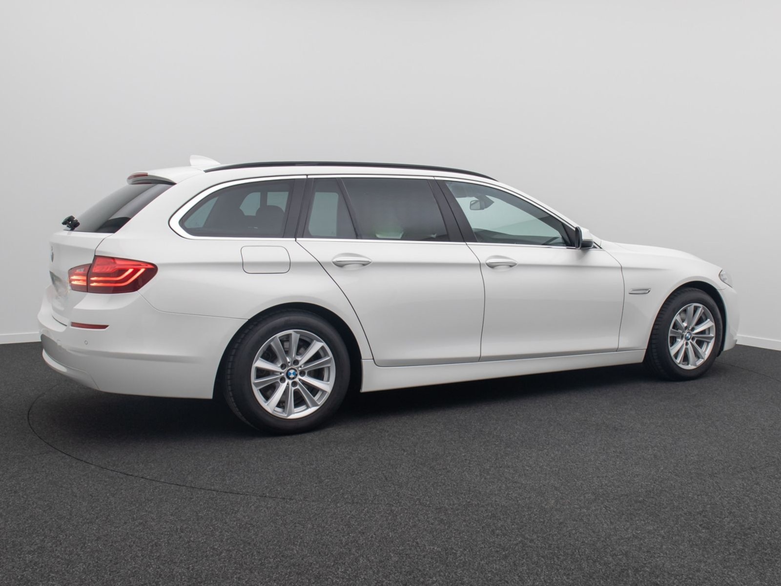BMW 525d xD H/K AHK 4xKlima GeschwindigReg PDC foto 6