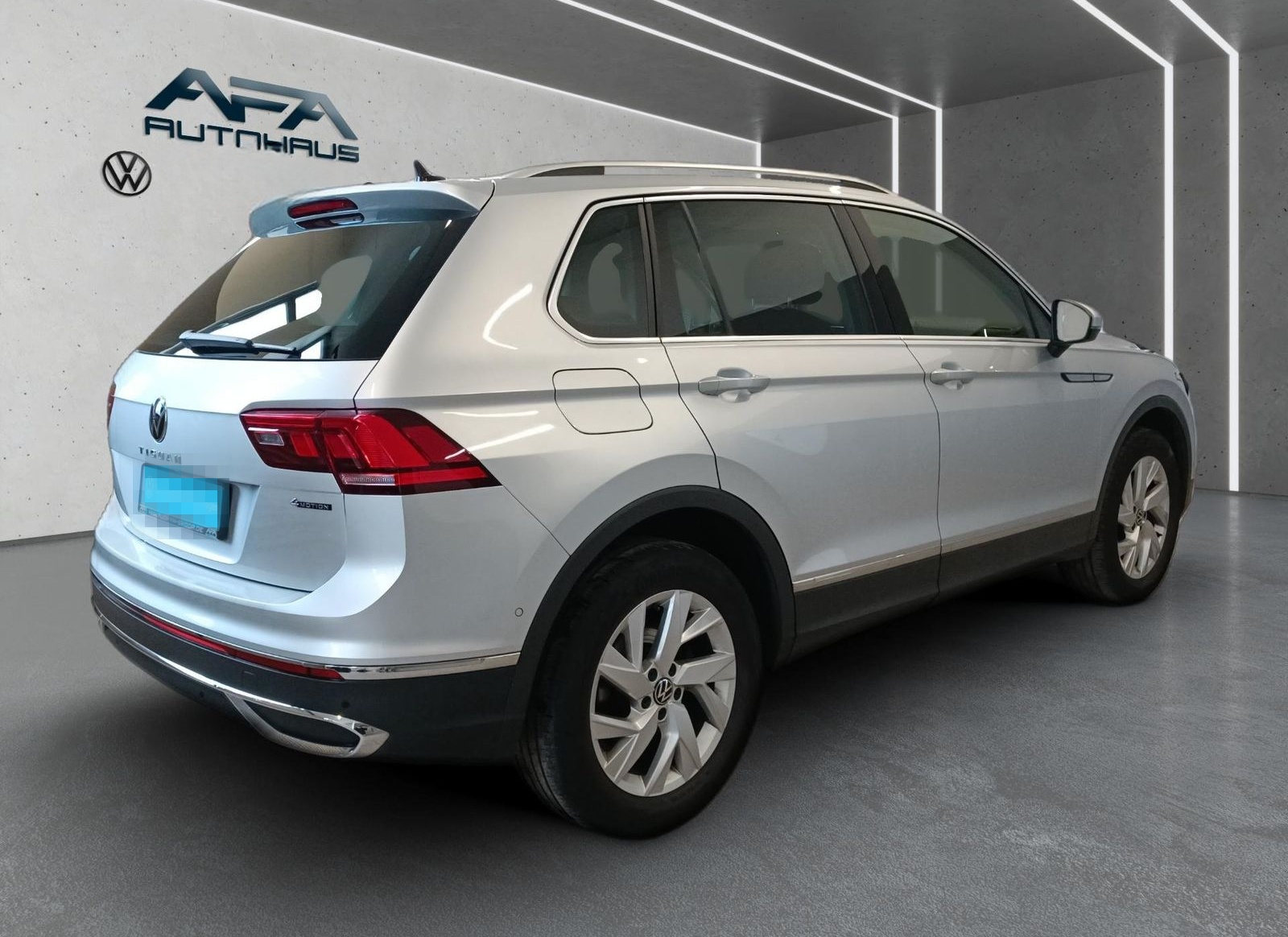 Volkswagen Tiguan 2.0 TDI Elegance 4M DSG Navi*Matrix*RFK foto 3