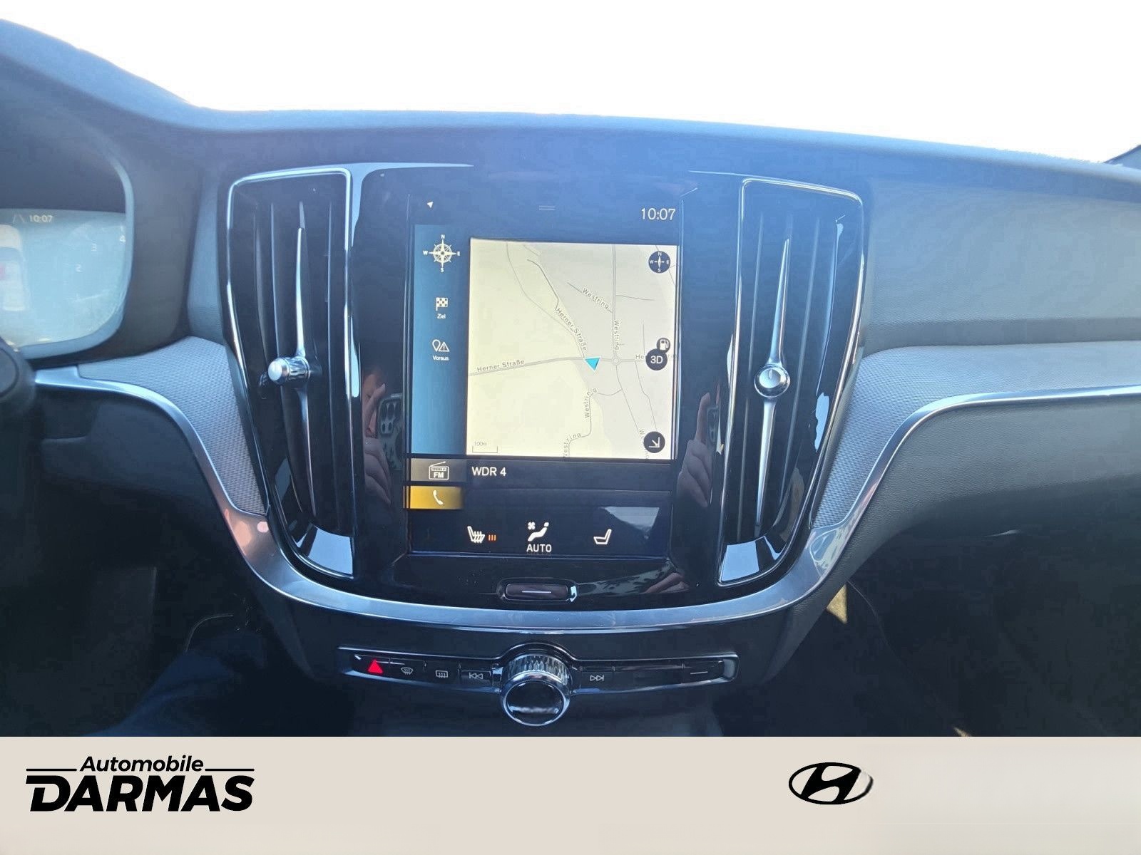 Volvo V60 (T4) 2.0 R Design Automatik - NAVI LHZ SHZ foto 15