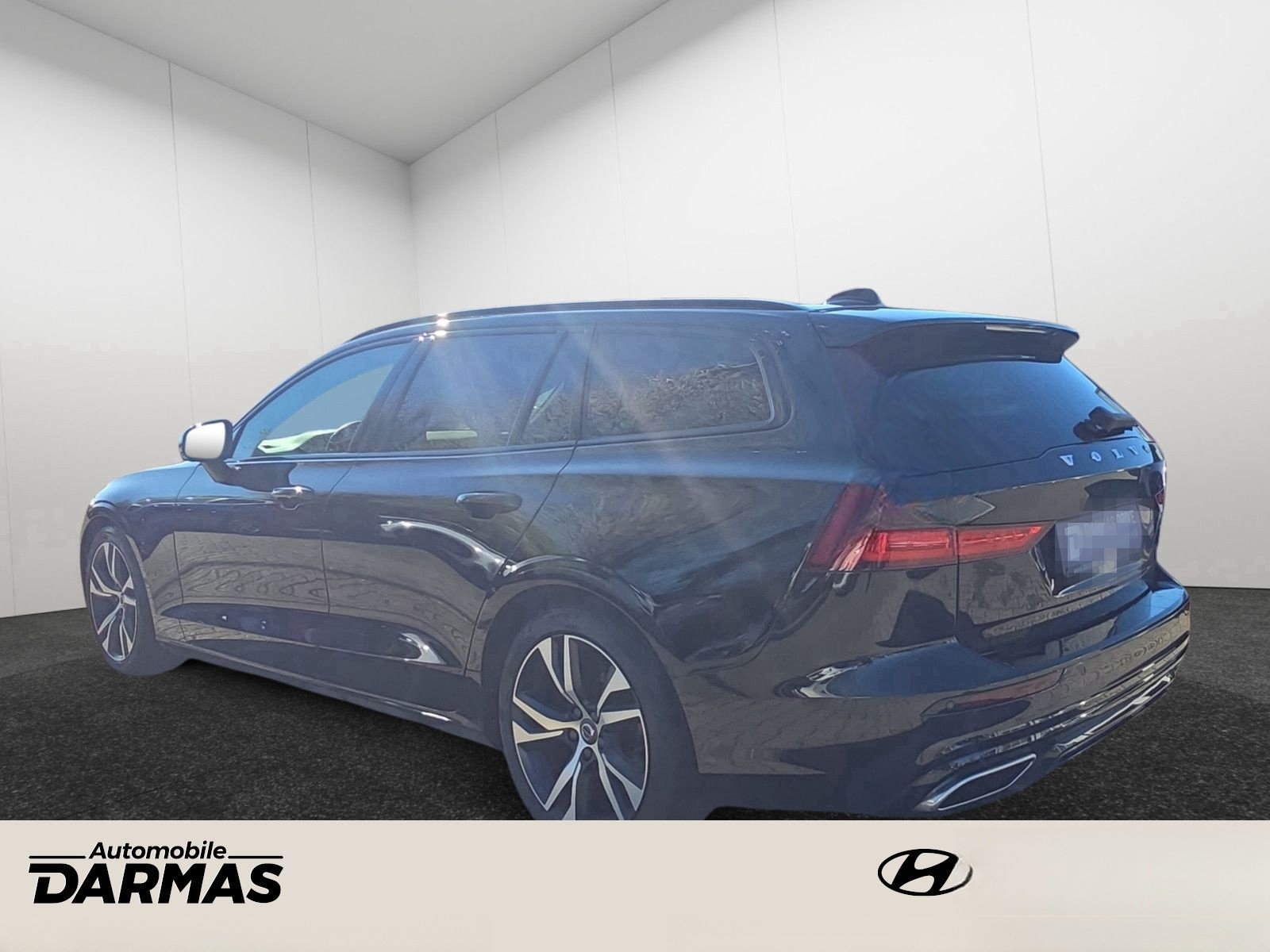 Volvo V60 (T4) 2.0 R Design Automatik - NAVI LHZ SHZ foto 8