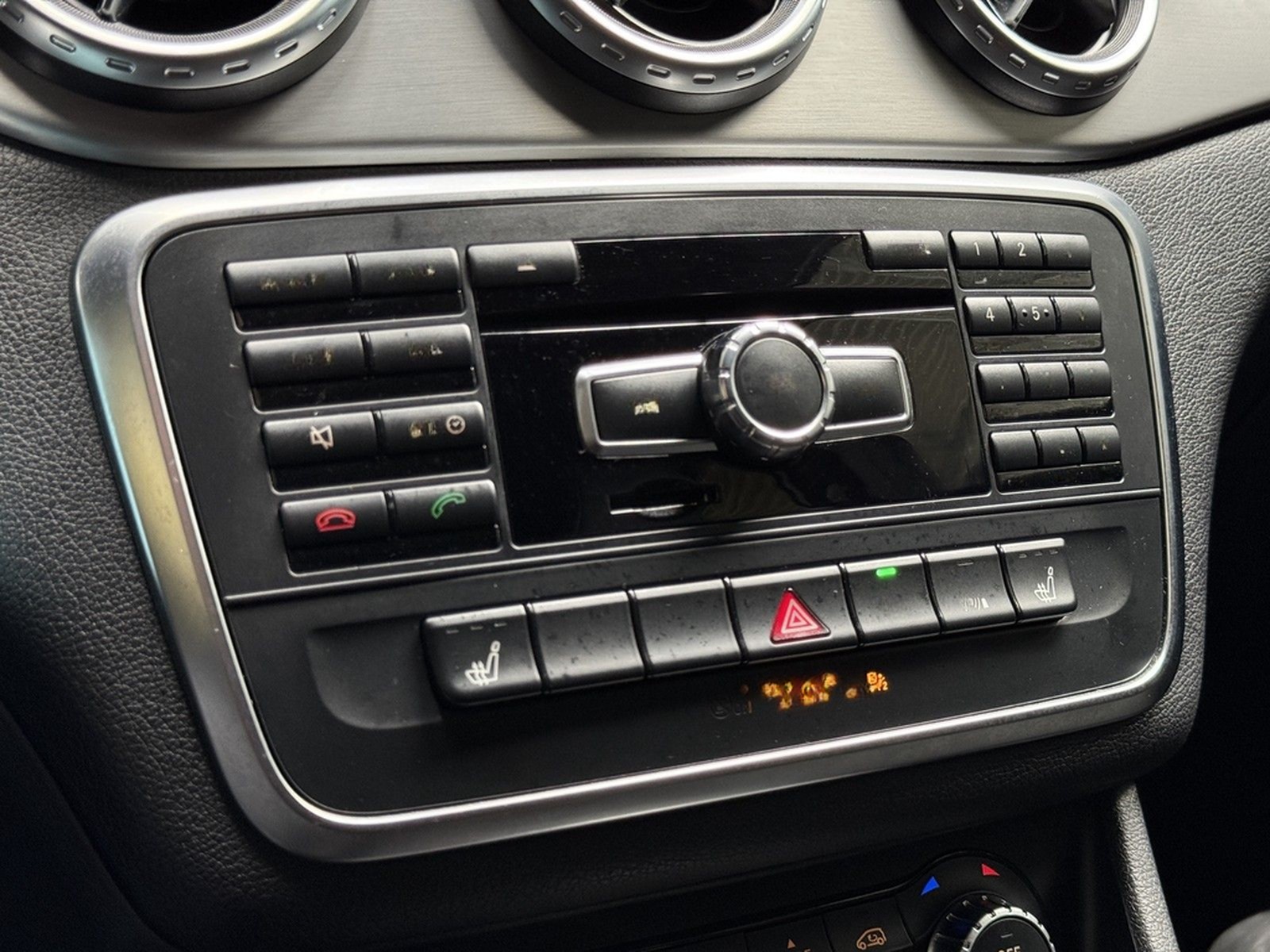 Mercedes-Benz GLA 200 AMG Line |H&K|Kamera|SHZ| foto 23