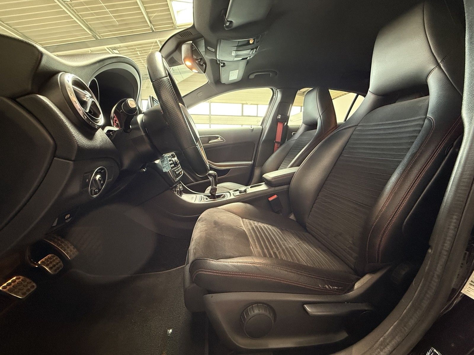 Mercedes-Benz GLA 200 AMG Line |H&K|Kamera|SHZ| foto 9