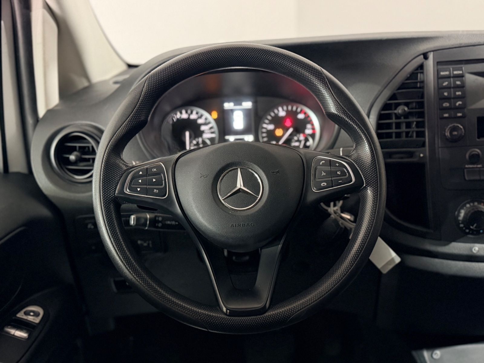 Mercedes-Benz Vito Kasten Automatik Klima Tempomat Einparkhilf foto 16