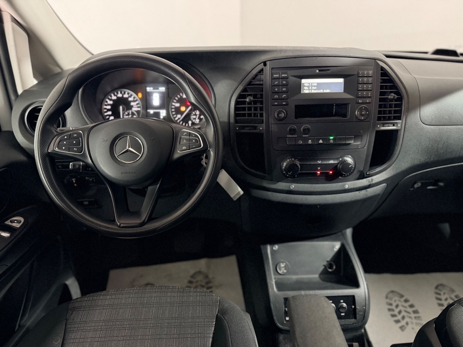 Mercedes-Benz Vito Kasten Automatik Klima Tempomat Einparkhilf foto 17
