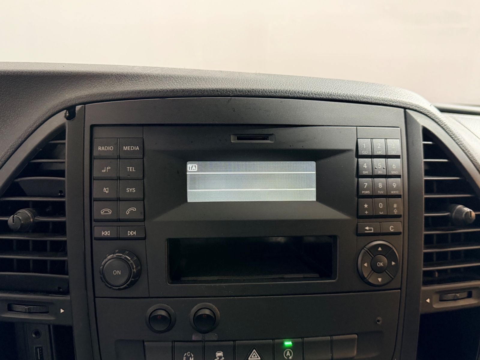 Mercedes-Benz Vito Kasten Automatik Klima Tempomat Einparkhilf foto 20