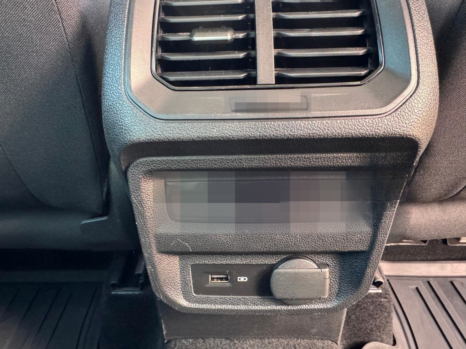 Volkswagen Tiguan OFFROAD 4Motion**ACC/VC/NAVI/LED** foto 15