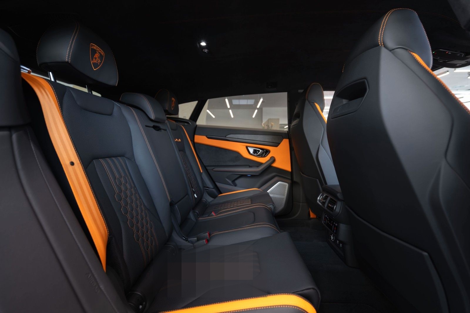 Lamborghini Urus S | Blu Astraeus | B&O foto 8