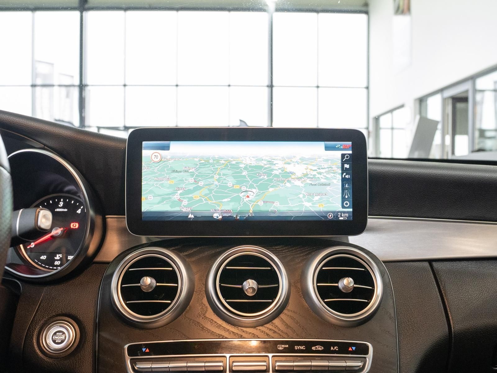 Mercedes-Benz C 300 d T 9G *AMG*BURM*AHK*360°-KAM.*DISTR*1.HD* foto 18