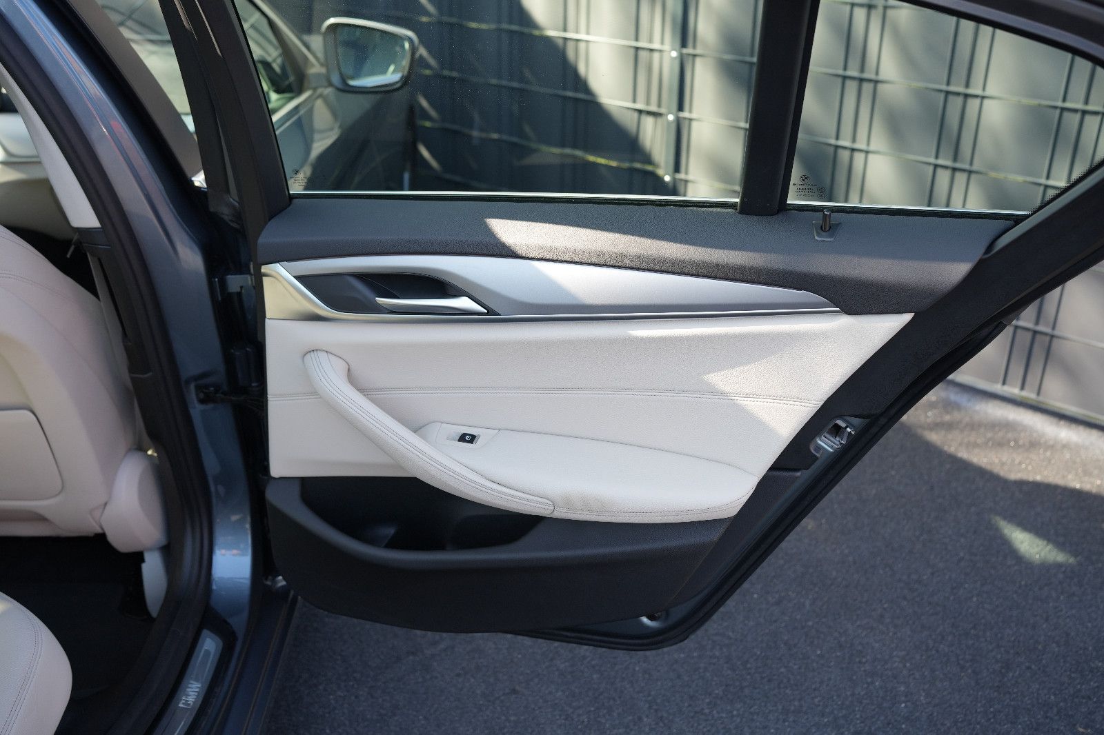 BMW 520d XDrive*LASER*HEADUP*ACC*DDC*ABL*STANDHZG* foto 11