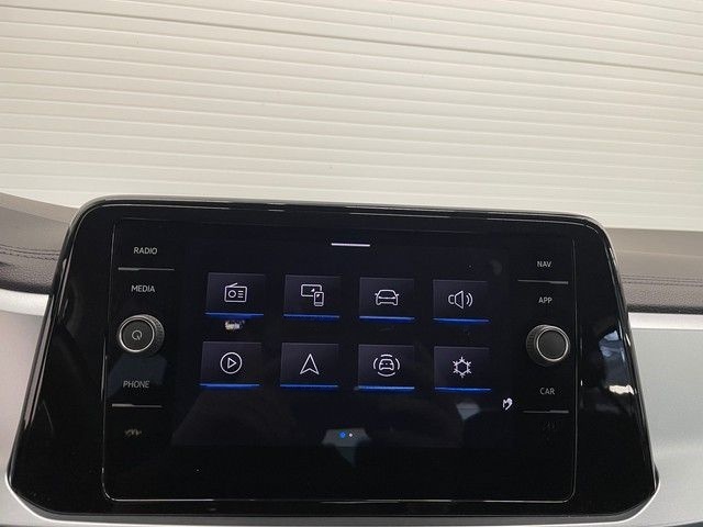 Volkswagen T-ROC 1.0 TSI Life KAMERA+APP+ACC+LIGHT ASSIST foto 16