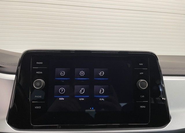 Volkswagen T-ROC 1.0 TSI Life KAMERA+APP+ACC+LIGHT ASSIST foto 17