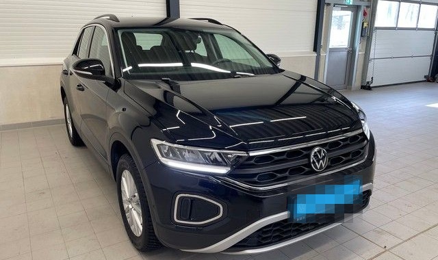 Volkswagen T-ROC 1.0 TSI Life KAMERA+APP+ACC+LIGHT ASSIST foto 3