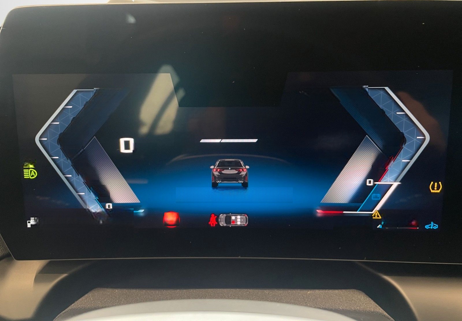 BMW M135 Limousine xDrive HUD H/K LRHZ LED KZU 360° foto 17