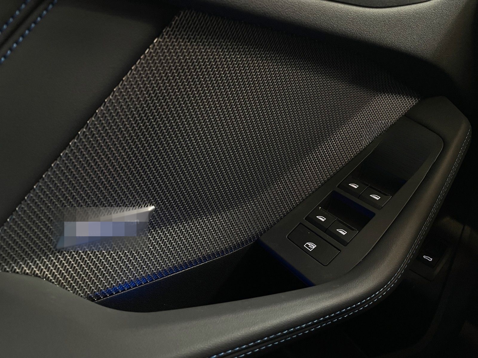 BMW M135 Limousine xDrive HUD H/K LRHZ LED KZU 360° foto 22