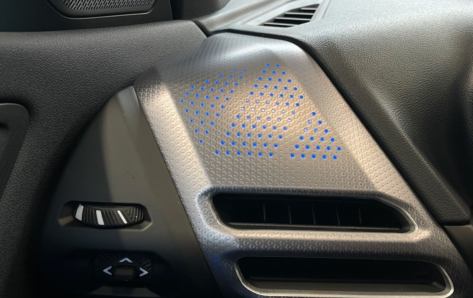 BMW M135 Limousine xDrive HUD H/K LRHZ LED KZU 360° foto 23