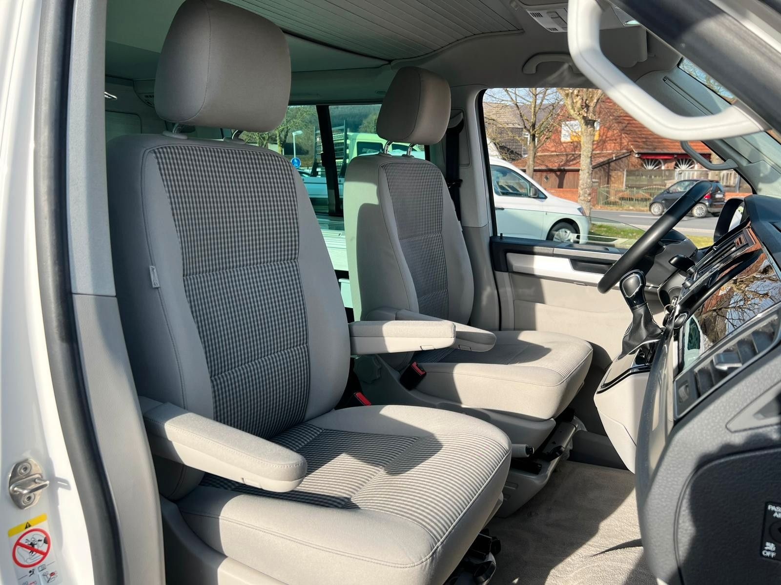 Volkswagen T6 California Coast Edition LED RFK ACC NAVI SH foto 11