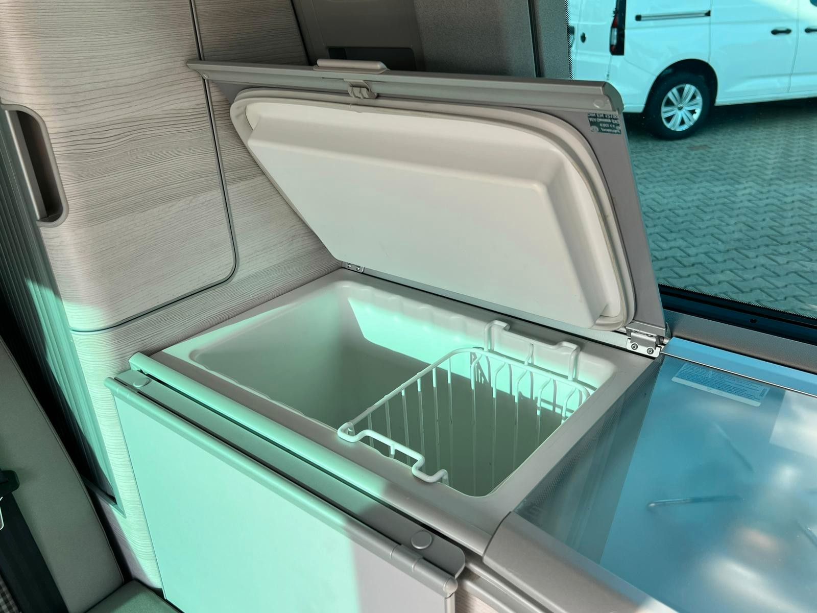 Volkswagen T6 California Coast Edition LED RFK ACC NAVI SH foto 16