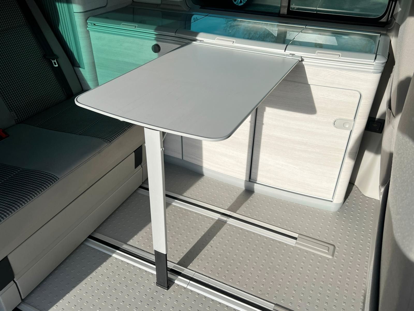 Volkswagen T6 California Coast Edition LED RFK ACC NAVI SH foto 18