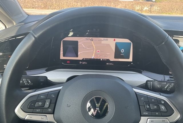 Volkswagen Golf VIII Variant Life 1.5l 96KW 130PS TSI 6-Gan foto 12