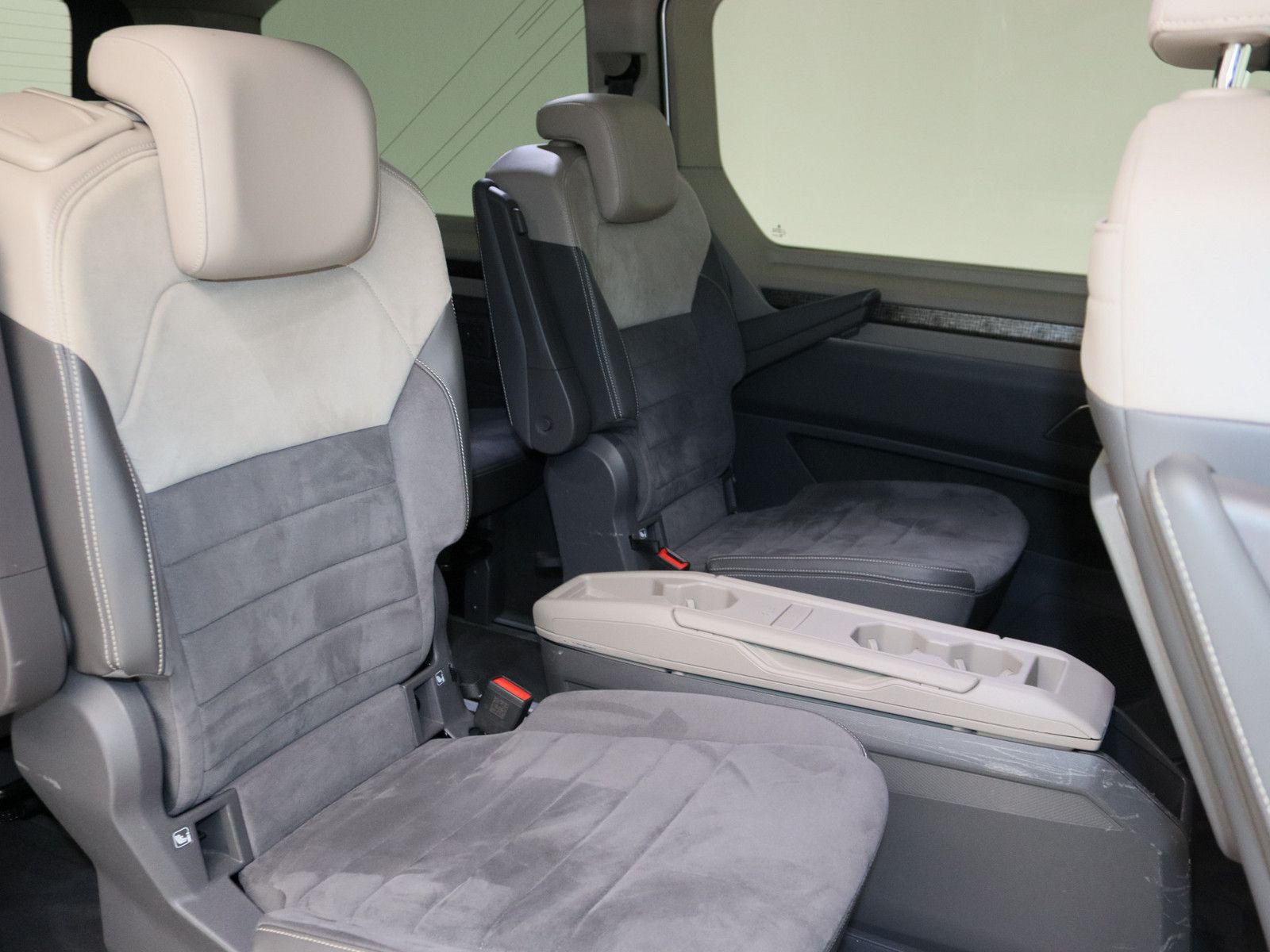 Volkswagen T7 Multivan 1.4 TSI eHybrid Energetic lang AHK foto 13