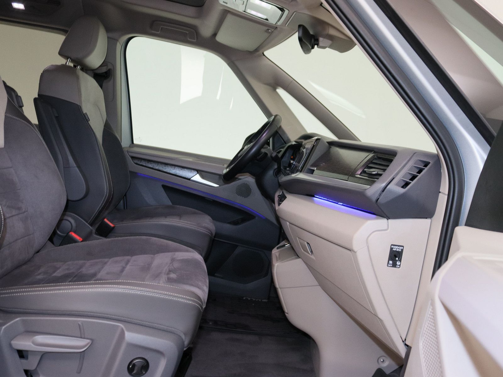 Volkswagen T7 Multivan 1.4 TSI eHybrid Energetic lang AHK foto 10